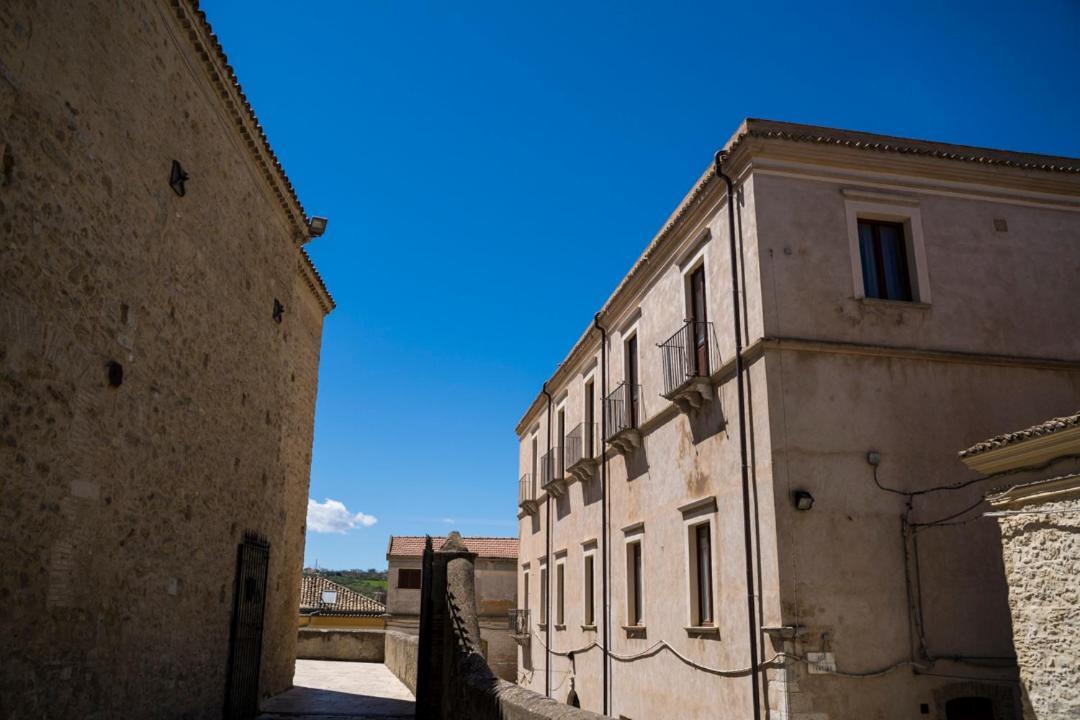 Palazzo Laureano - Dimora Storica Otel Tricarico Dış mekan fotoğraf